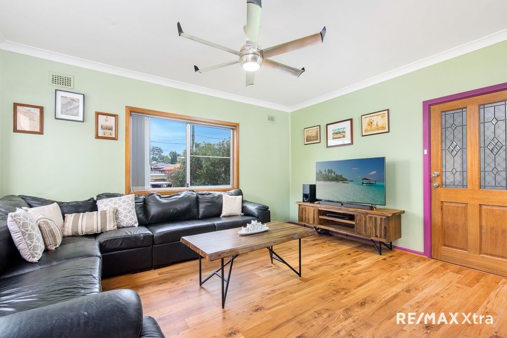 3 bedrooms House in 15 Pembroke Street BLACKTOWN NSW, 2148