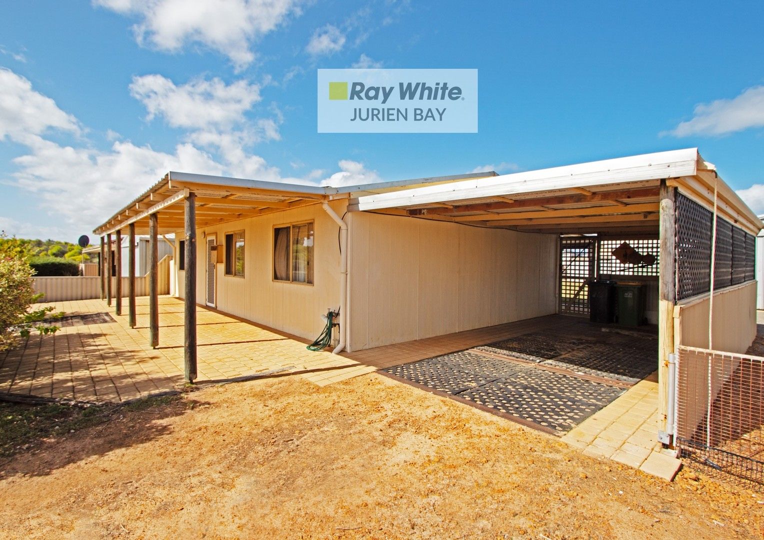 16 Hunter Cres, Green Head WA 6514, Image 0