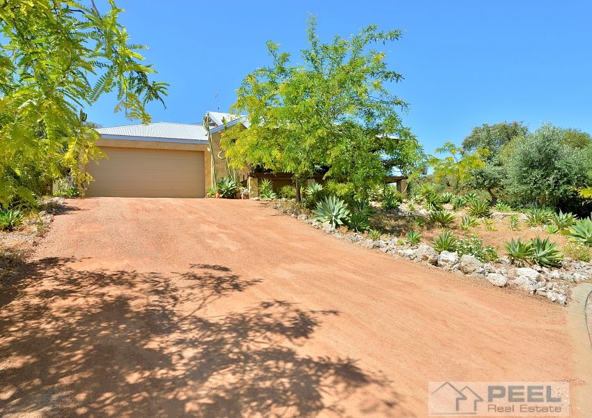 17 Hide-A-Way Vale, Preston Beach WA 6215, Image 2