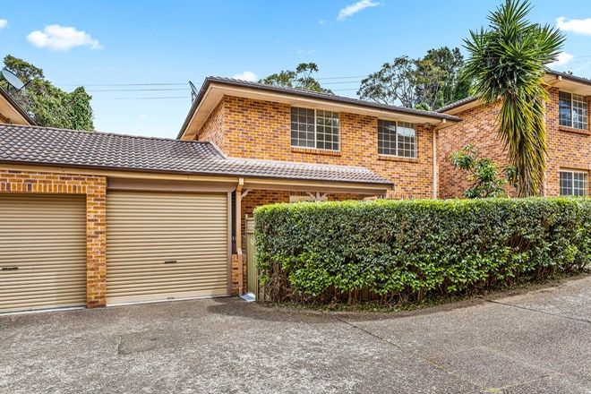 Picture of 2/5 Henry Kendall Avenue, PADSTOW HEIGHTS NSW 2211