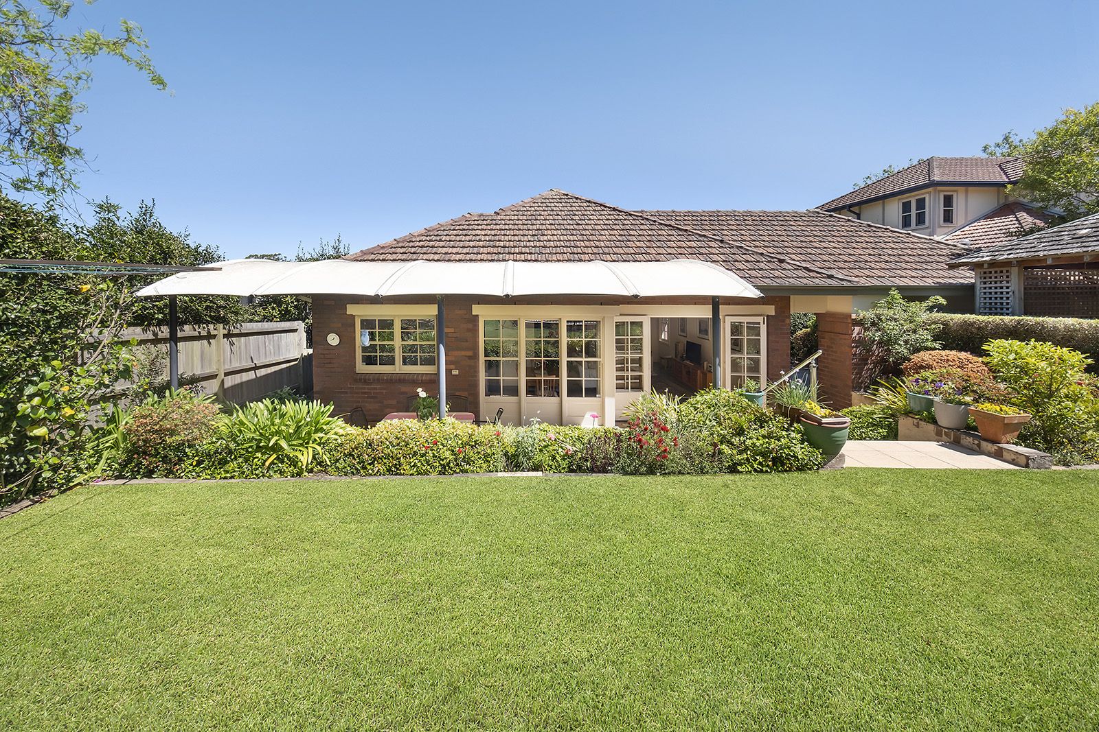 18 Cranbrook Avenue, Roseville NSW 2069, Image 2