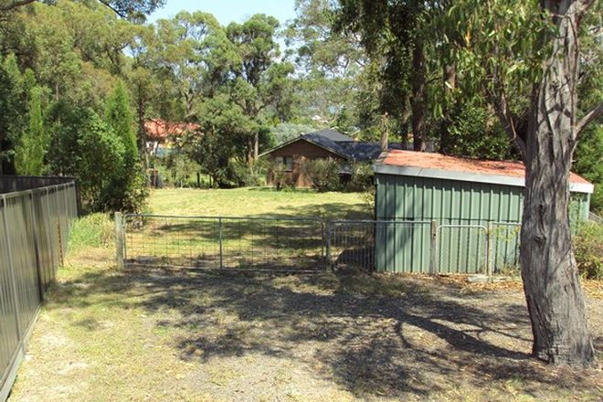 Picture of 28 Bellevue Lane, FENNELL BAY NSW 2283