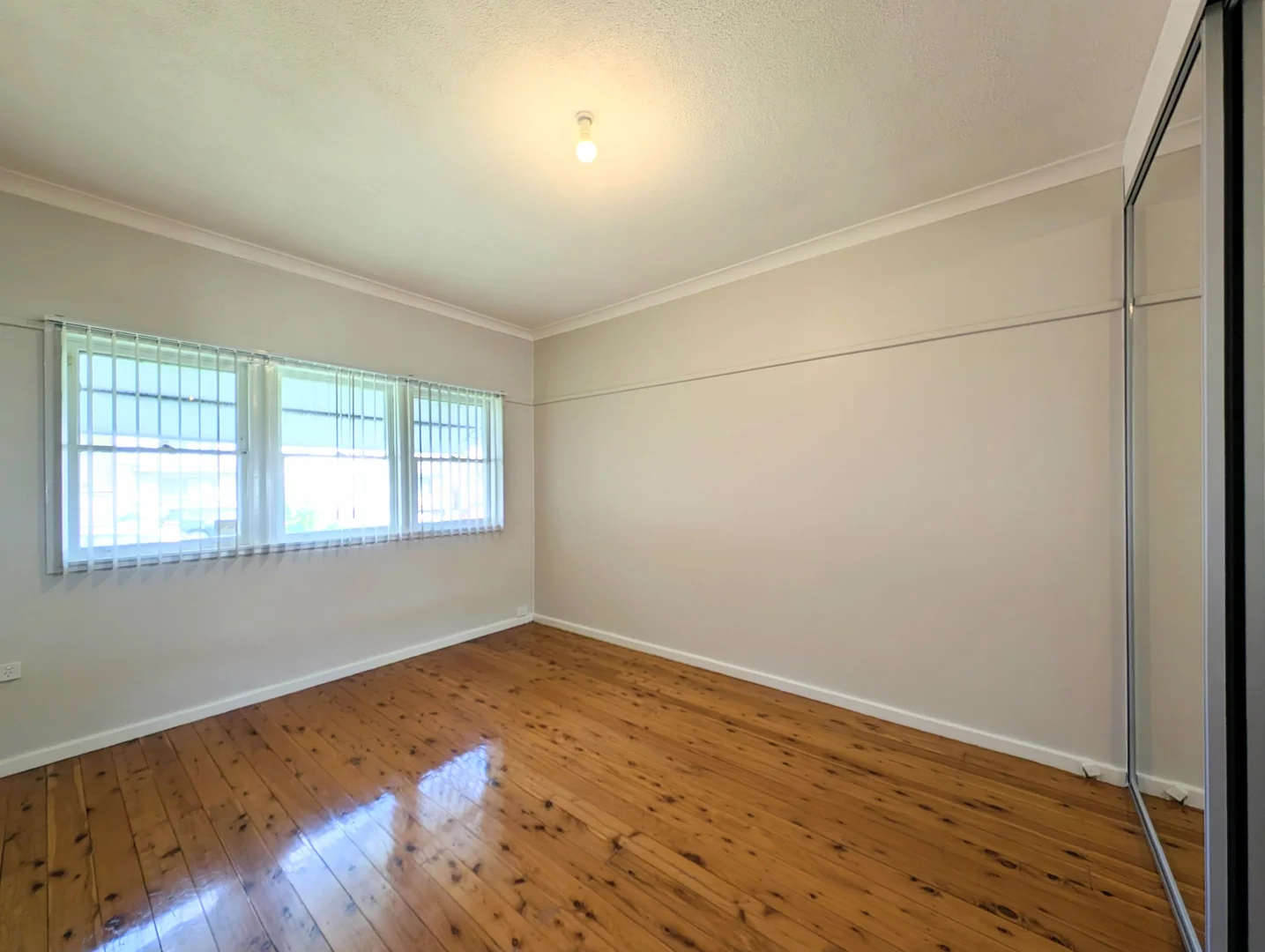 Additional image 4 of 153 Kingsland Road, Regents Park NSW 2143