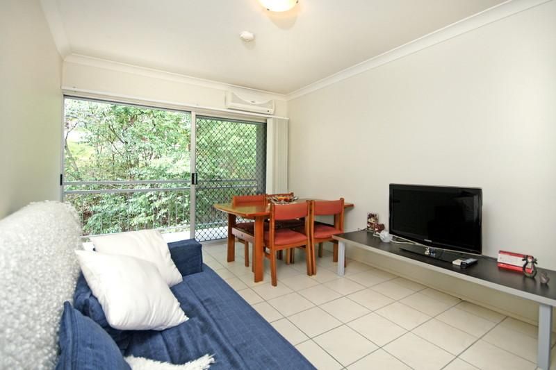 6/23 Montrose Road, TARINGA QLD 4068, Image 2