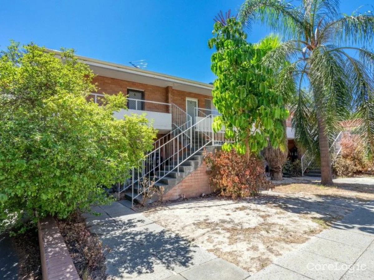 Primary image of 1/32 Cunningham Terrace, Daglish WA 6008