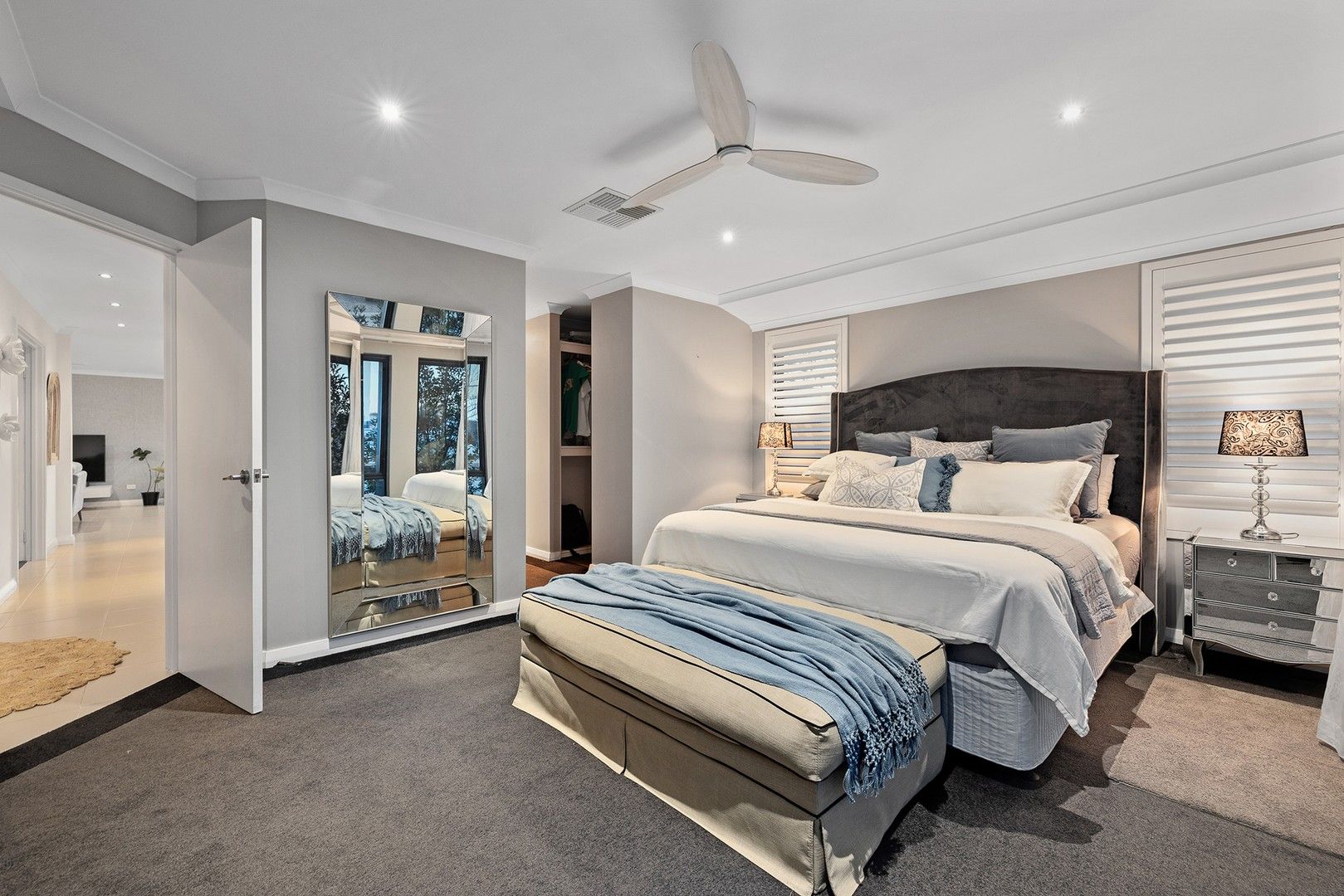 4 bedrooms House in 1 Stortford Road SOUTHERN RIVER WA, 6110