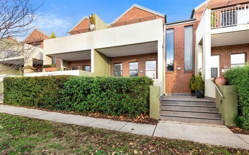 5/95a Wakefield Gardens, Ainslie ACT 2602 Townhouse For Rent Domain