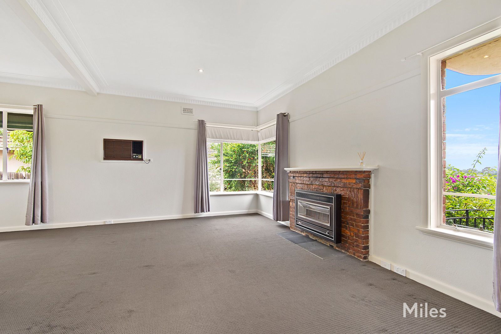 9 Weyburn Court, Heidelberg VIC 3084, Image 2