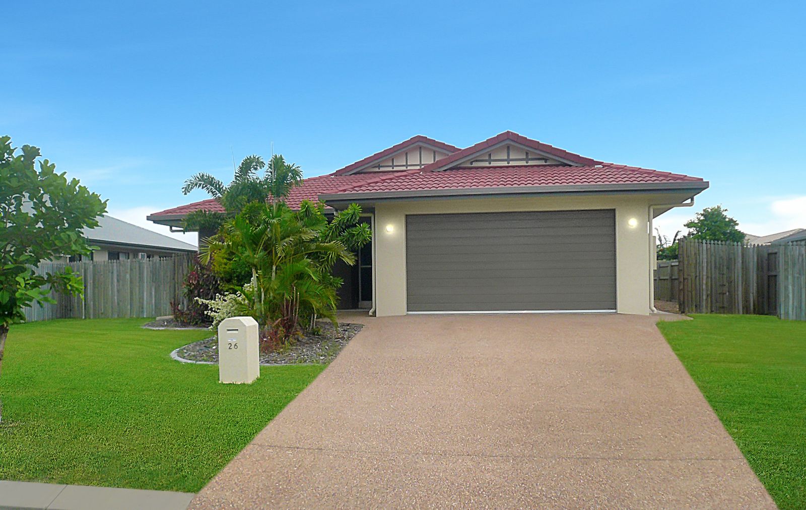 4 bedrooms House in 26 Chichester Avenue KIRWAN QLD, 4817