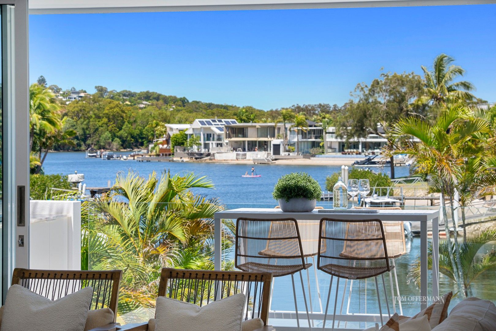 3 bedrooms Apartment / Unit / Flat in 9/83 Noosa Parade NOOSA HEADS QLD, 4567