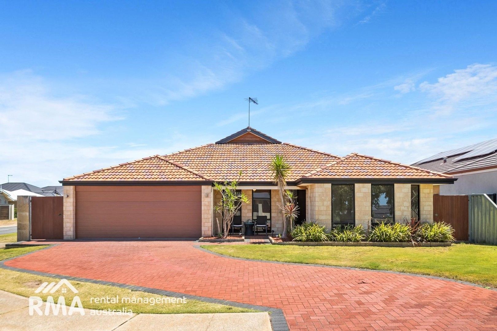 4 bedrooms House in 48 Marlin Way SINGLETON WA, 6175