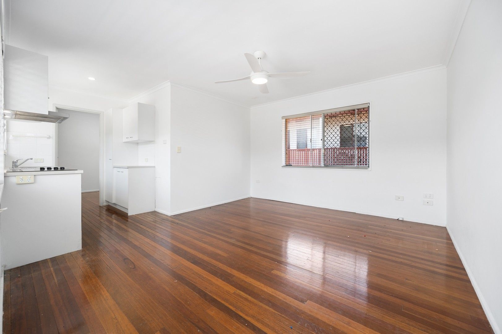 1 bedrooms House in 2/2317 Gold Coast Hwy MERMAID BEACH QLD, 4218