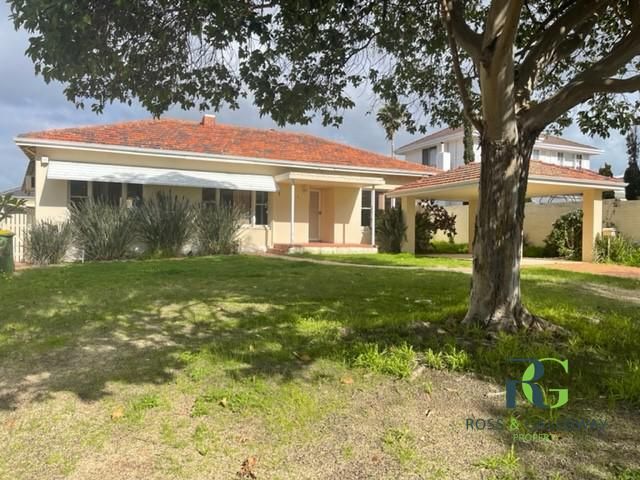 3 bedrooms House in 16 Dandenong Road ATTADALE WA, 6156