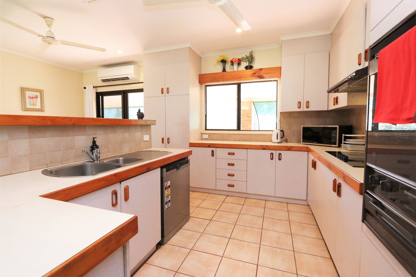 82 Morris Road, Katherine NT 0850, Image 2