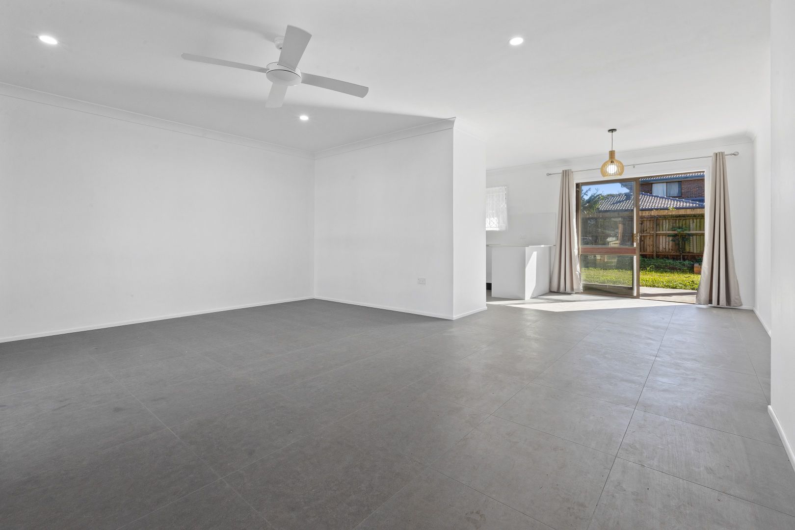 21 Baybreeze Street, Manly West QLD 4179, Image 2
