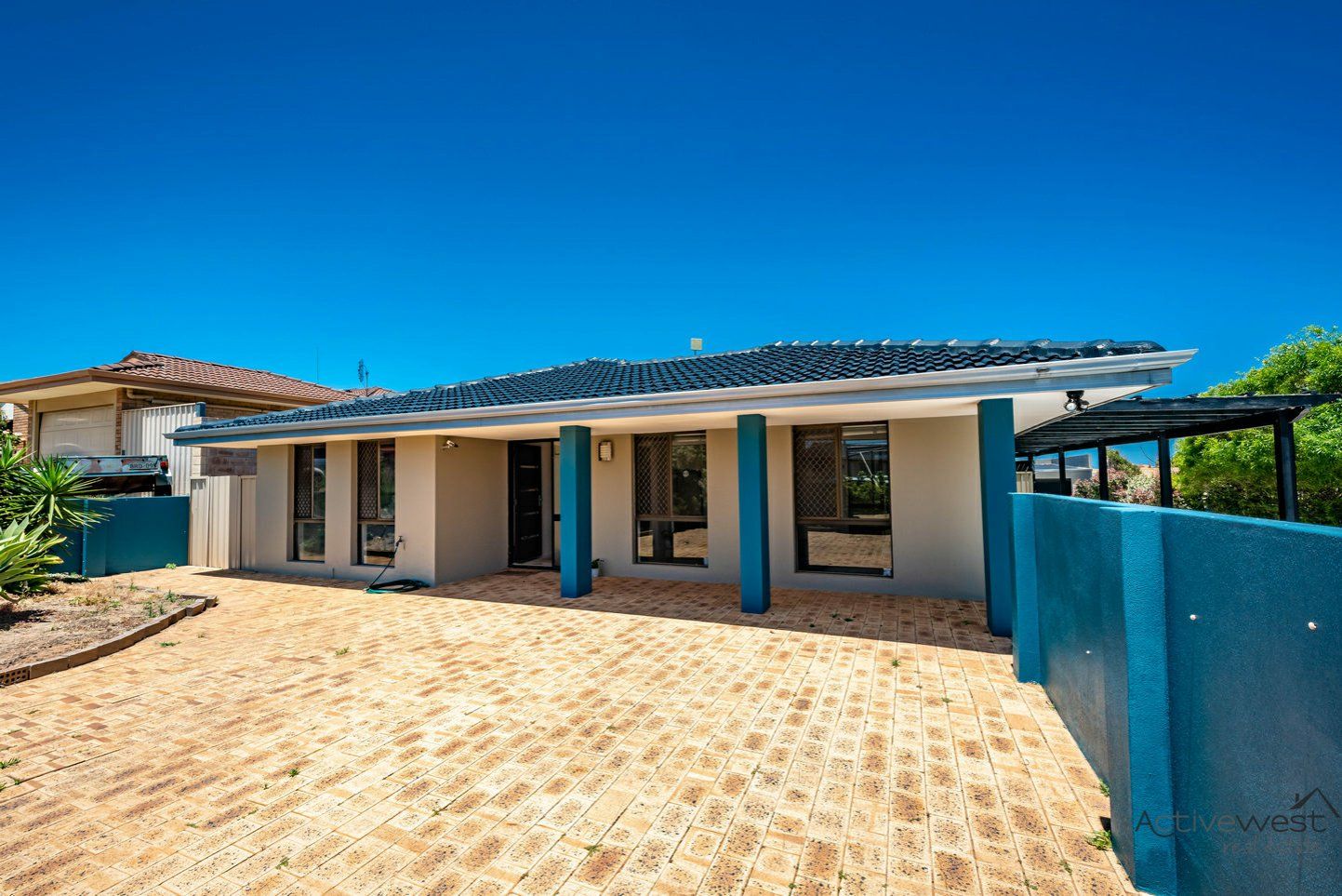 4 bedrooms House in 4 Pascoe Place TARCOOLA BEACH WA, 6530