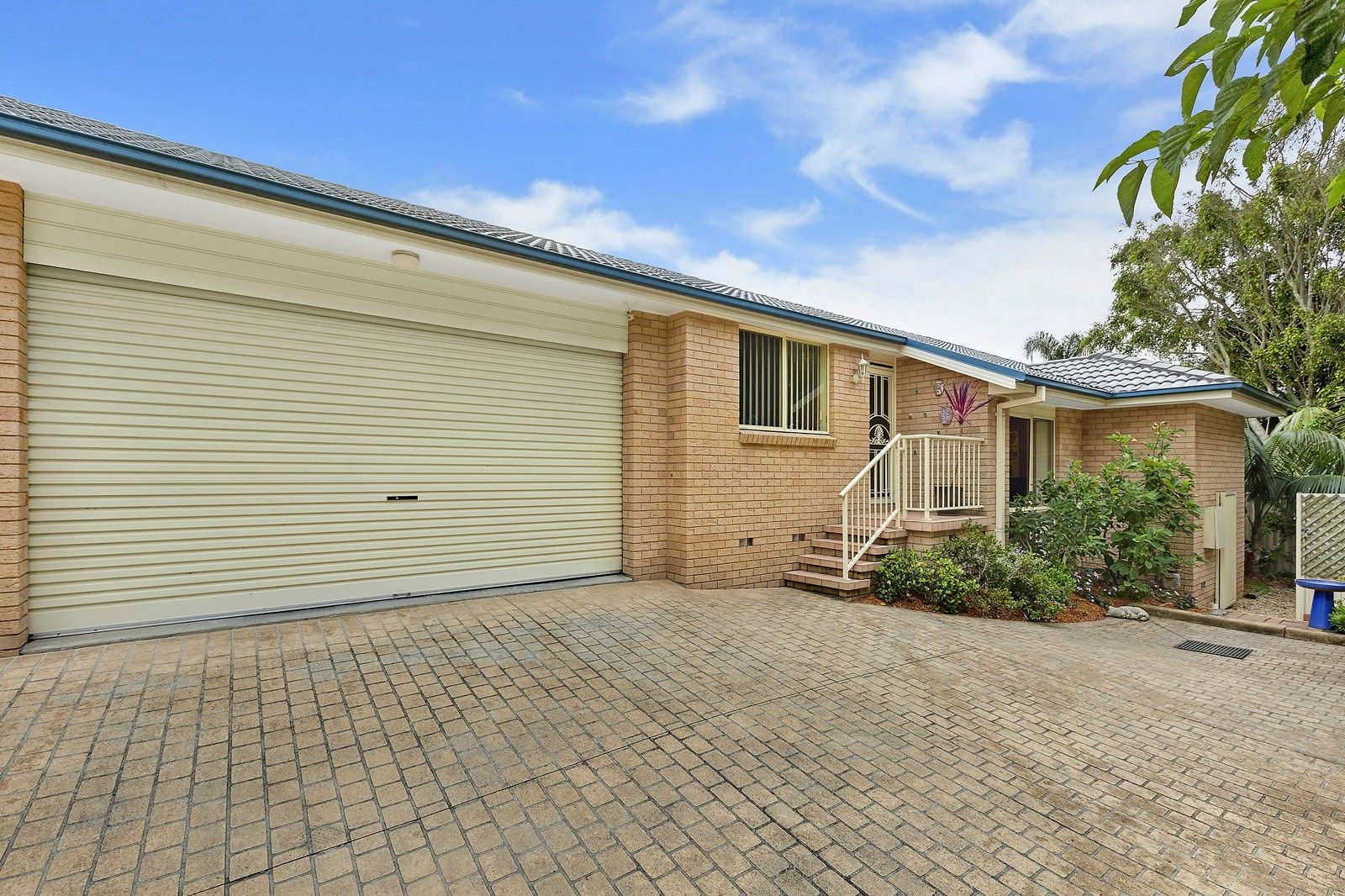 2/1 Mossman Avenue, Bateau Bay NSW 2261, Image 1