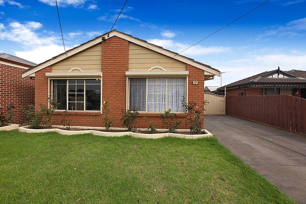 17 Tomkin Court, Altona Meadows VIC 3028, Image 1