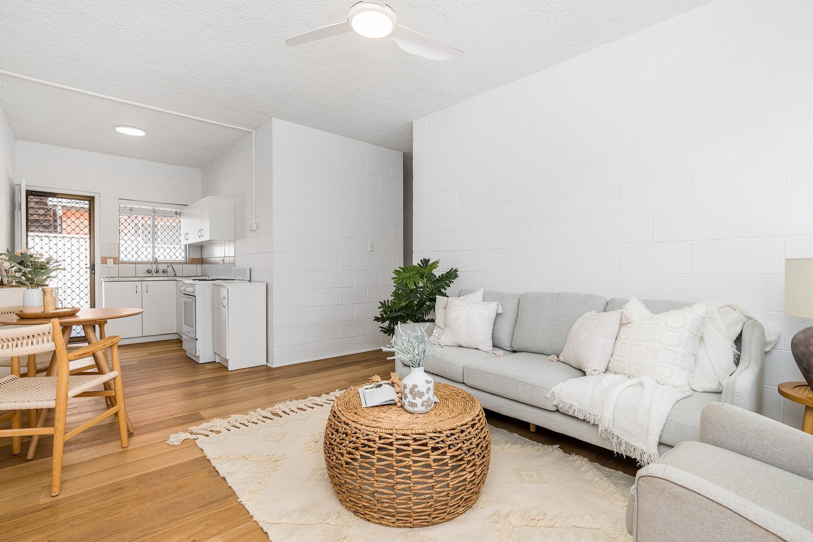 2 bedrooms Apartment / Unit / Flat in 4/4-6 Boyd Street TWEED HEADS NSW, 2485