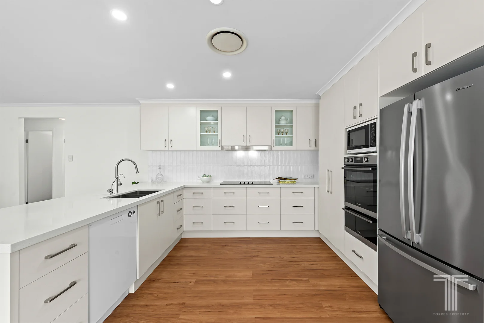 Additional image 2 of 6 Coventry Cct, Carindale QLD 4152