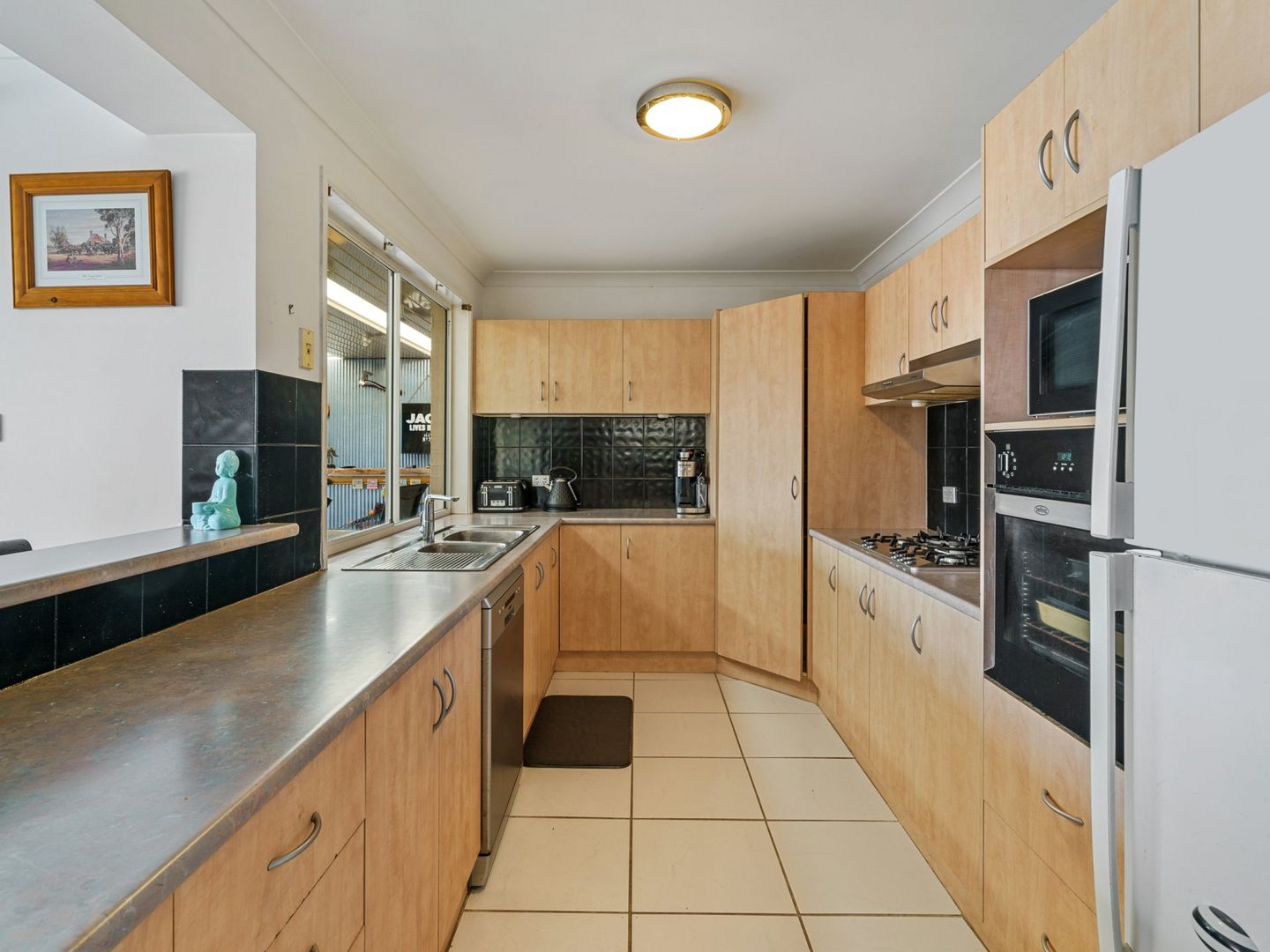 61 St Lawrence Avenue, Blue Haven NSW 2262, Image 2