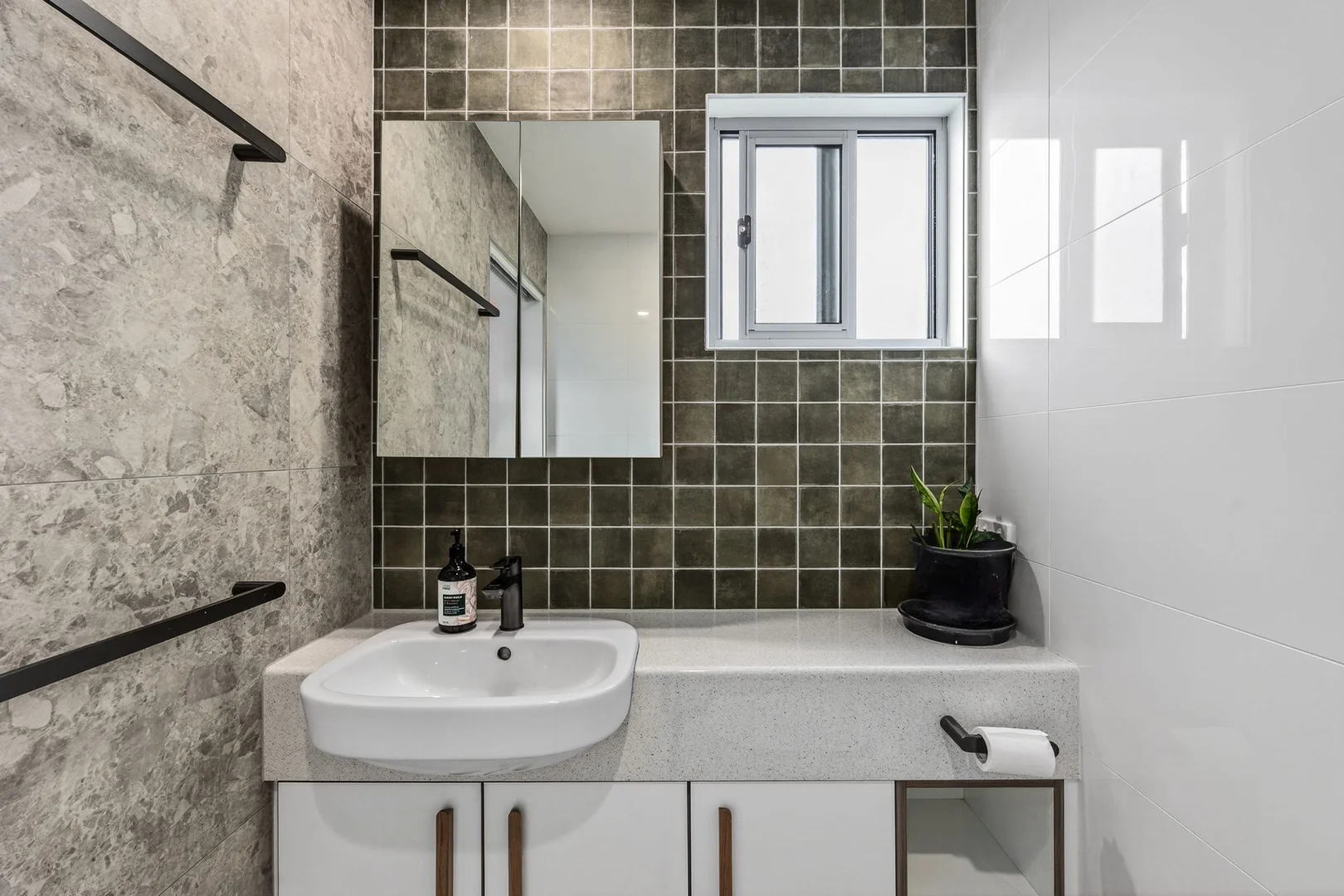 Additional image 15 of 5 Moonah Place, Torquay VIC 3228