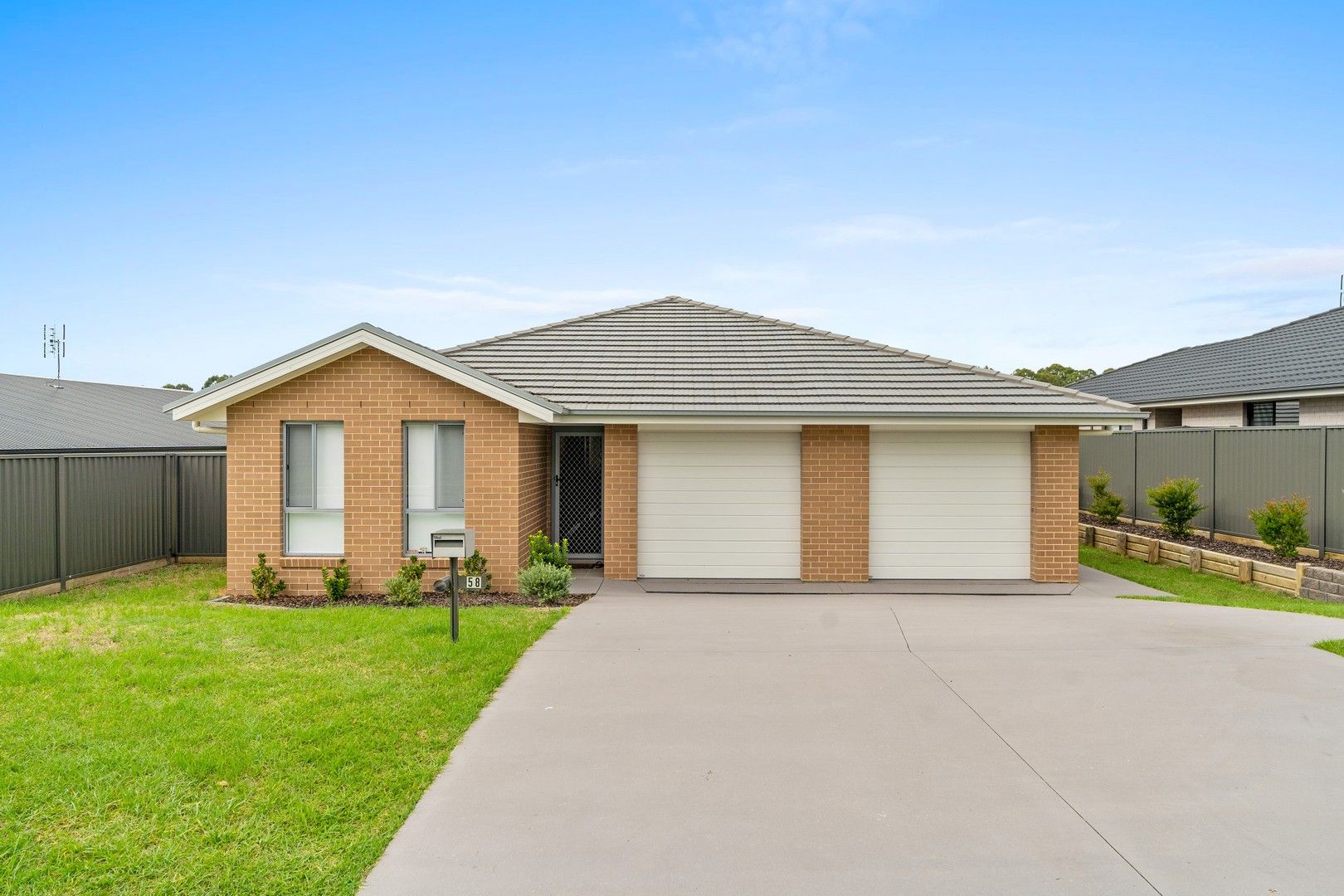 58 & 58a Mountain Ash Drive, Cooranbong NSW 2265, Image 0
