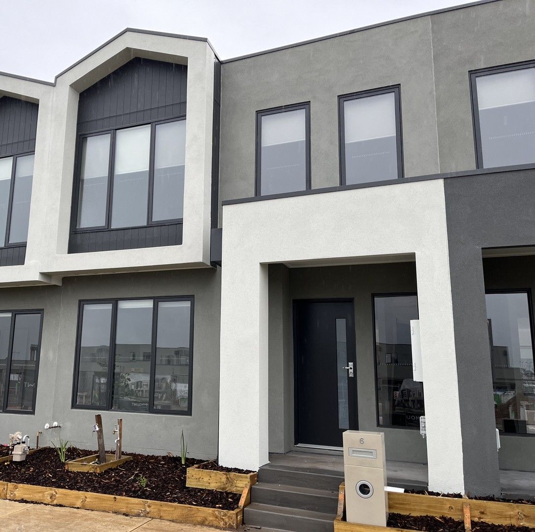 4 bedrooms House in 6 Rodway Walk TARNEIT VIC, 3029