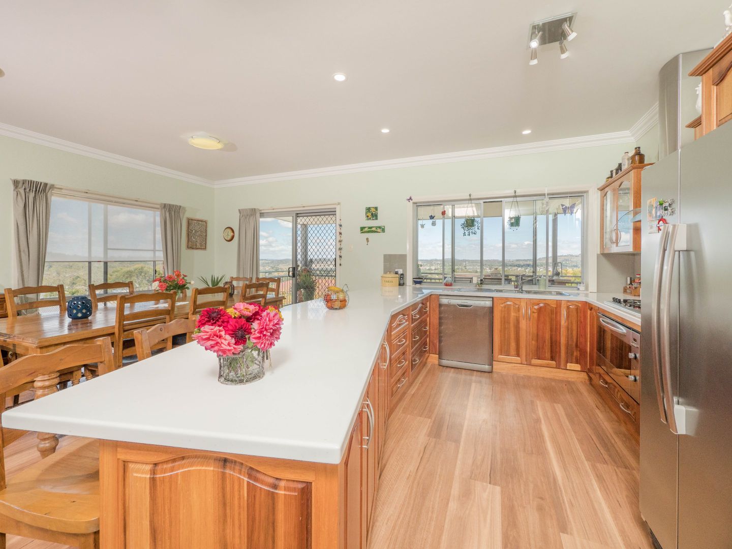 22 McCarthy Crescent, Armidale NSW 2350, Image 2