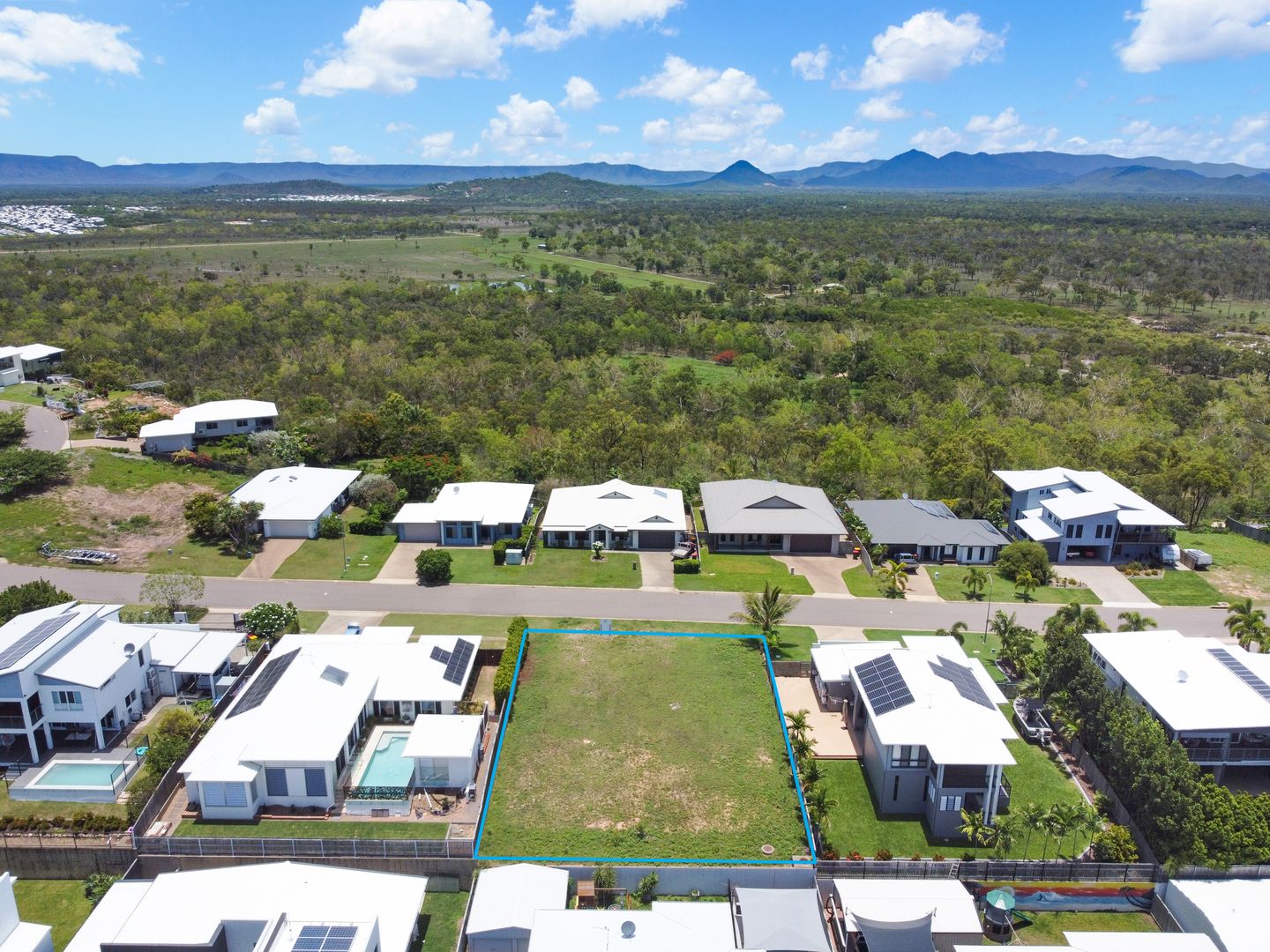 114 Goicoechea Drive, Bushland Beach QLD 4818 Domain