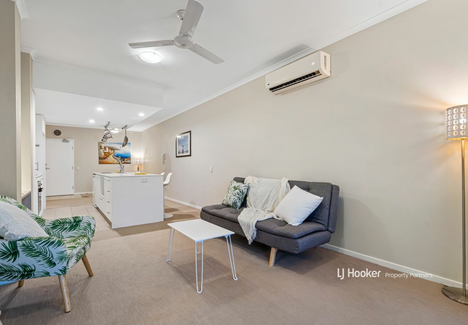 507/300 Turton Street, Coopers Plains QLD 4108, Image 2