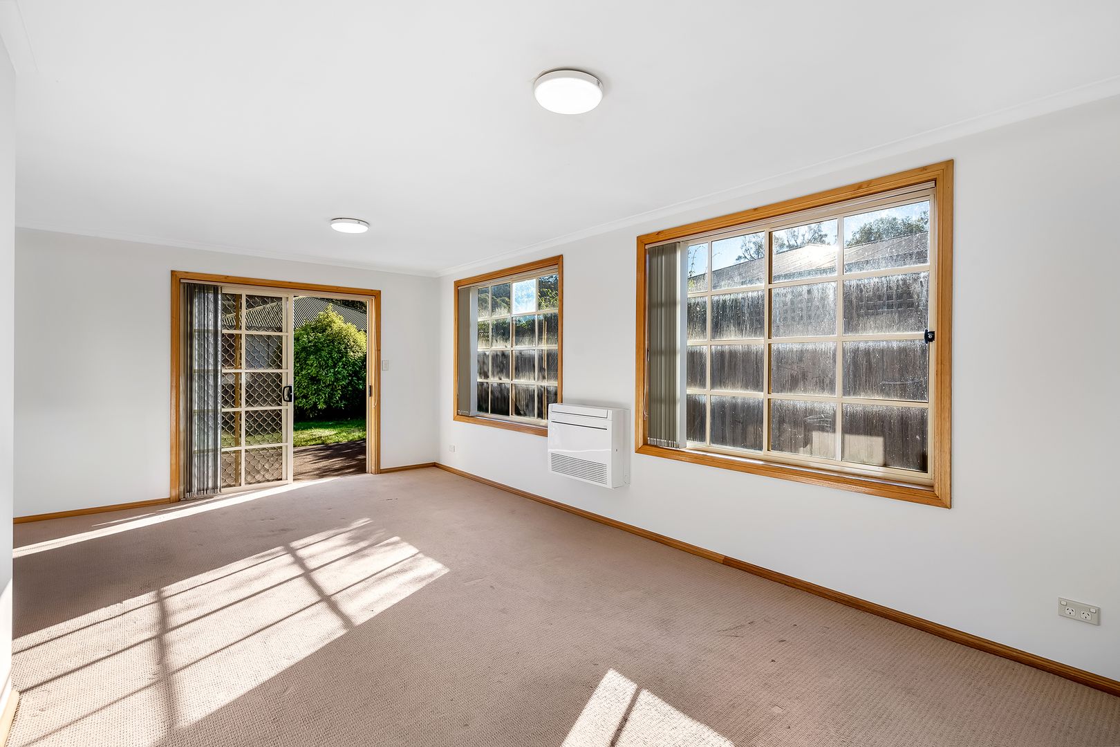 2/8 Sovereign Court, Geilston Bay TAS 7015, Image 1