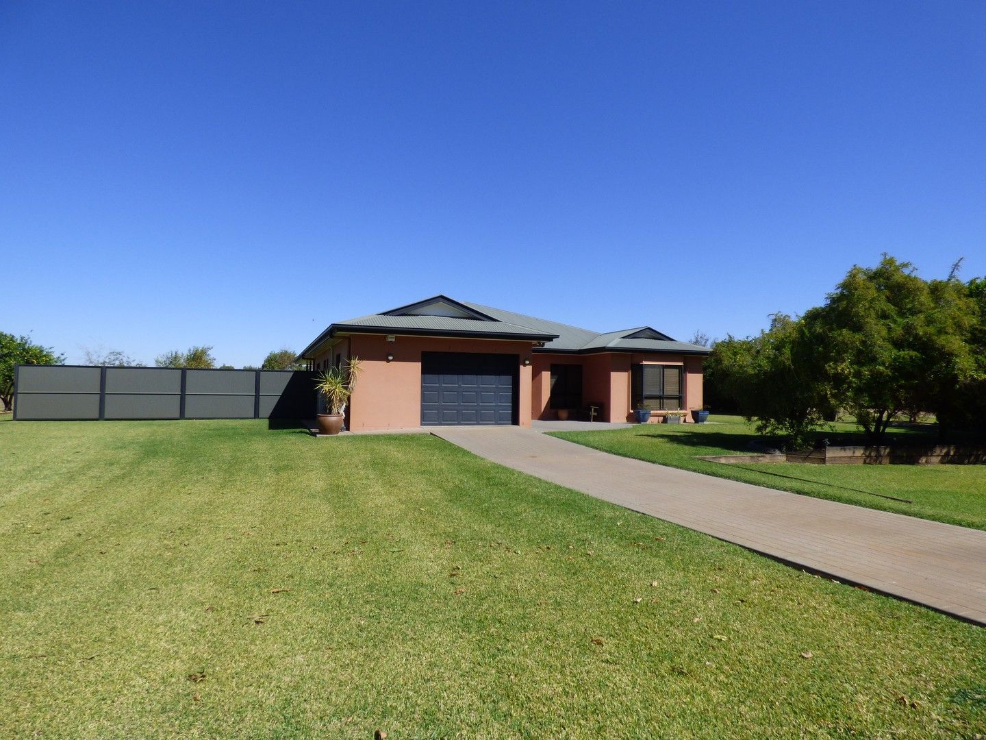 14 JE Kelly Road, St George QLD 4487, Image 0