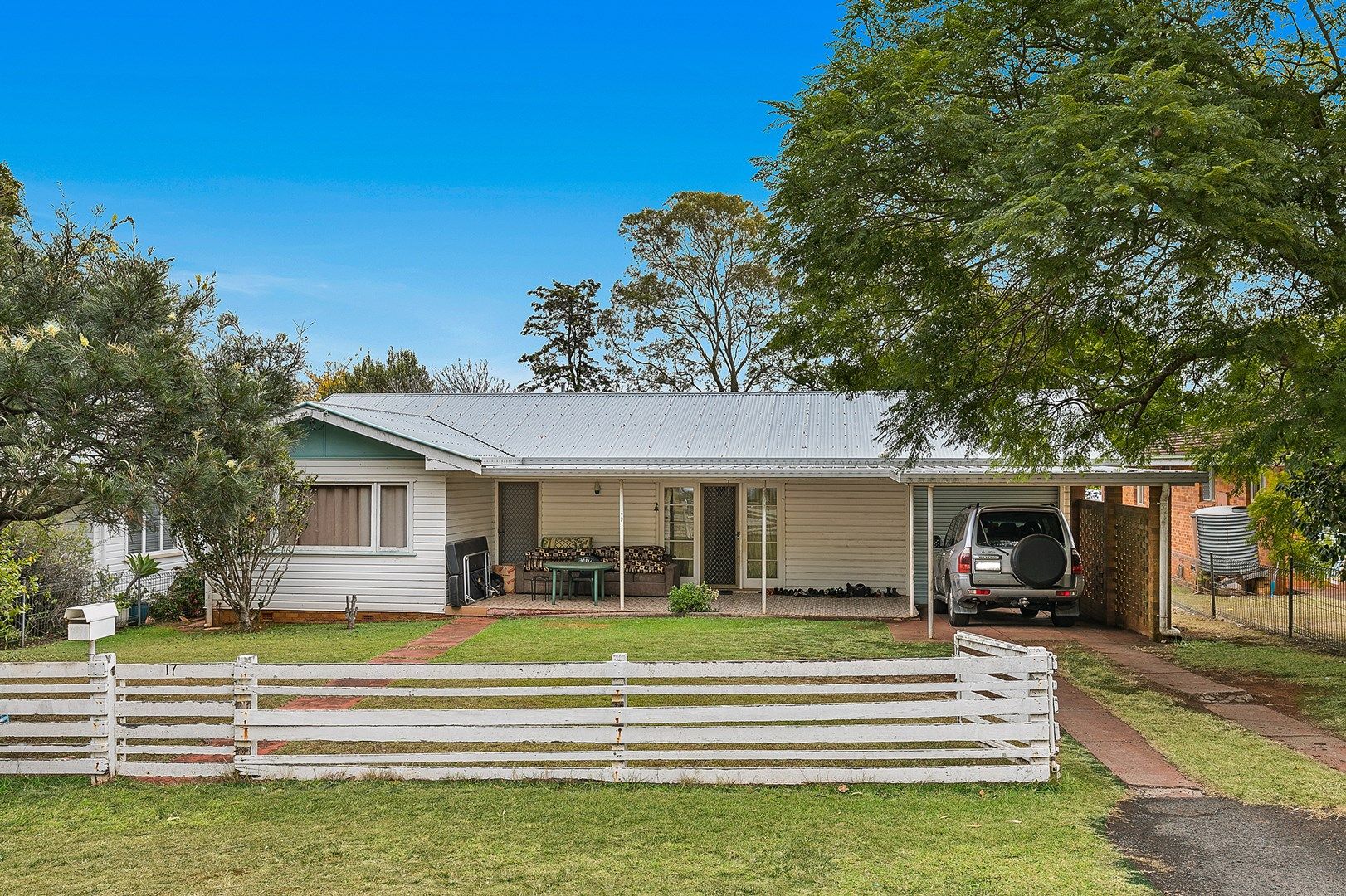 17 Batterbee Street, Rangeville QLD 4350, Image 0