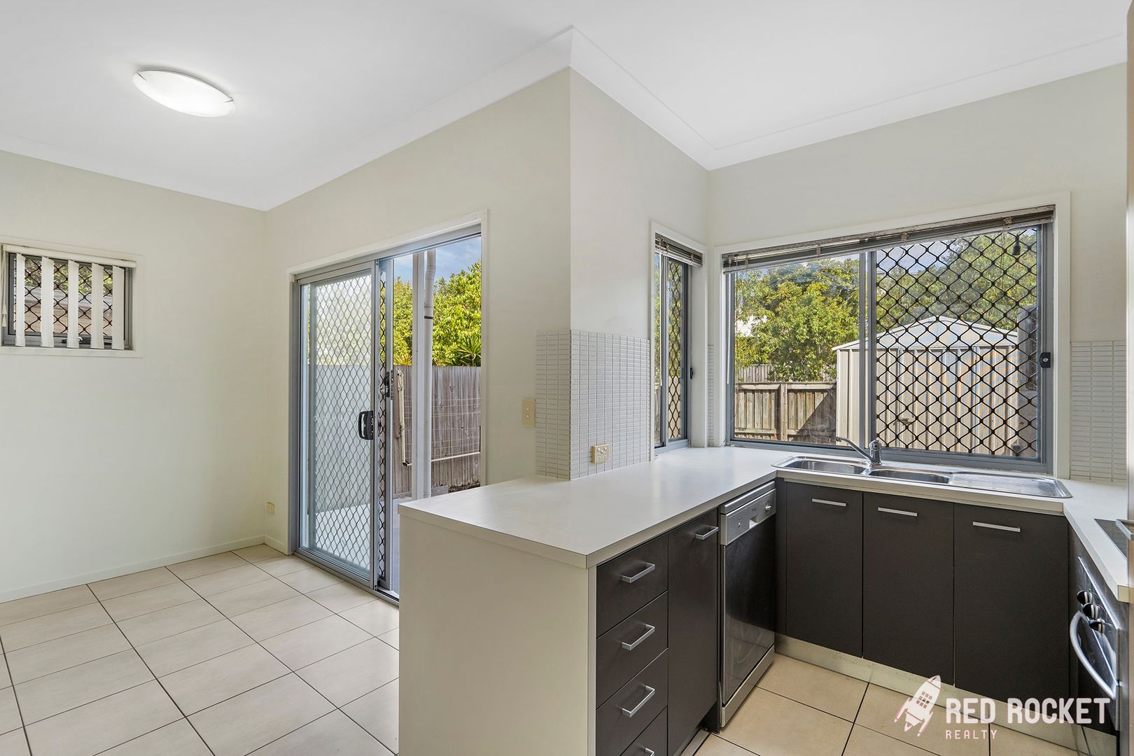 45/2-10 Cascade Drive, Underwood QLD 4119, Image 2