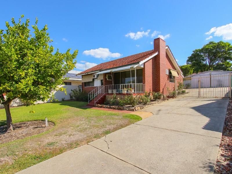 15 Regan St, Coolbellup WA 6163, Image 0