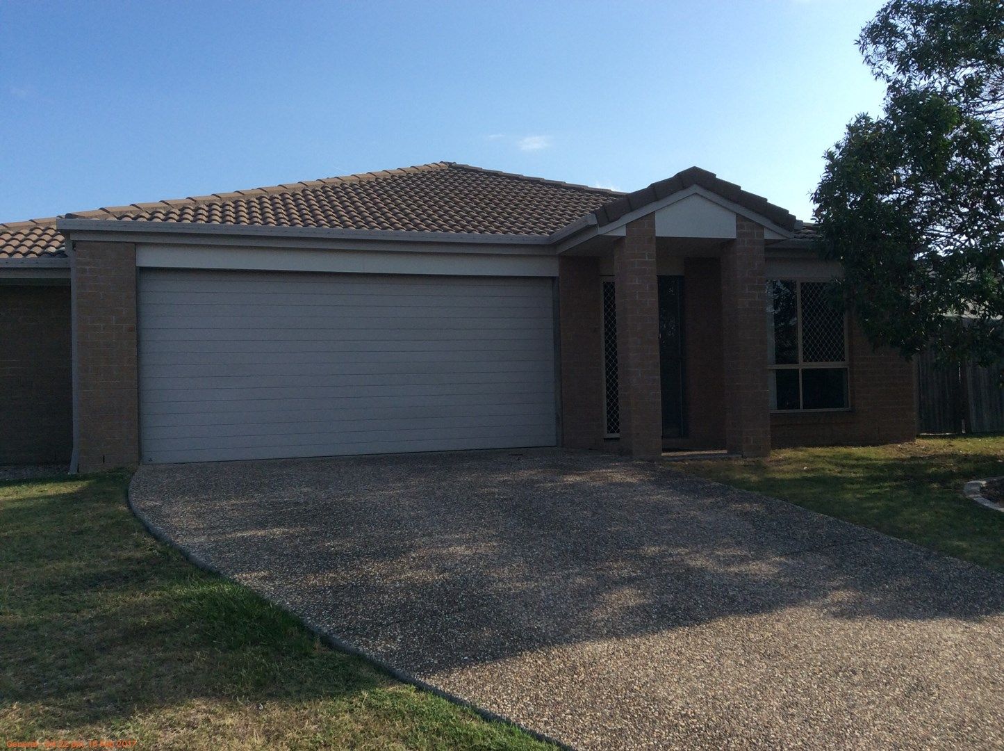 4 bedrooms House in 2 Kite Crescent EAGLEBY QLD, 4207