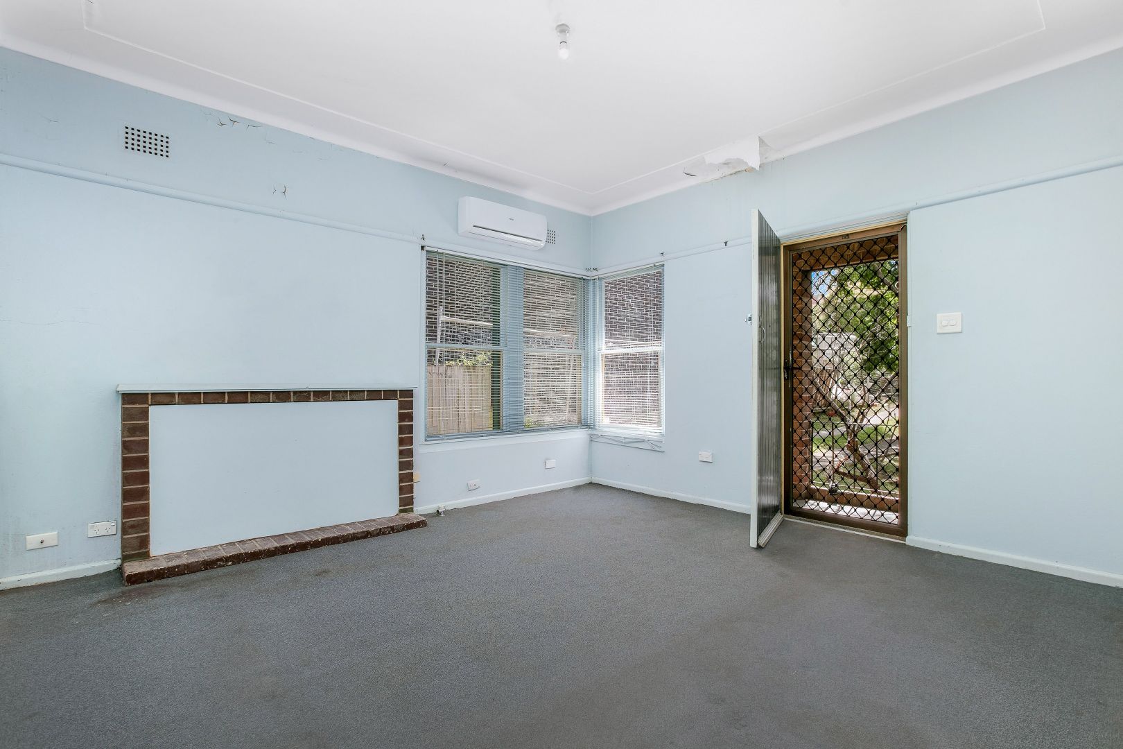 2 Gloucester Avenue, North Parramatta NSW 2151, Image 1