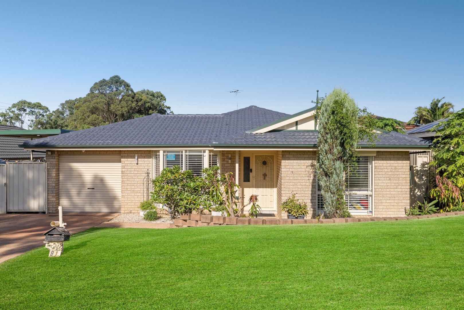 5 bedrooms House in 81 Kookaburra Road PRESTONS NSW, 2170
