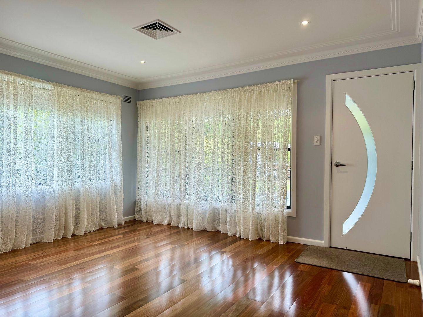 108 Kaloona Avenue, Mount Keira NSW 2500 House For Rent 690 Domain