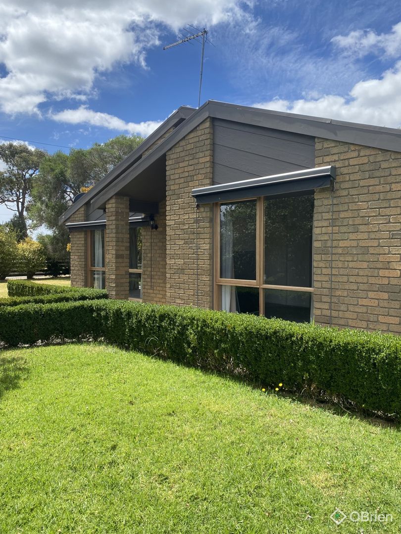 880 Robinsons Road, Pearcedale VIC 3912
