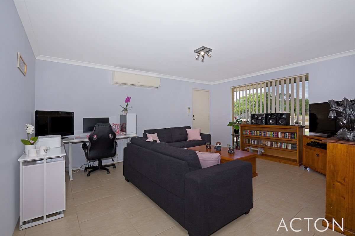 1/2 Saskatchewan Way, Greenfields WA 6210, Image 2