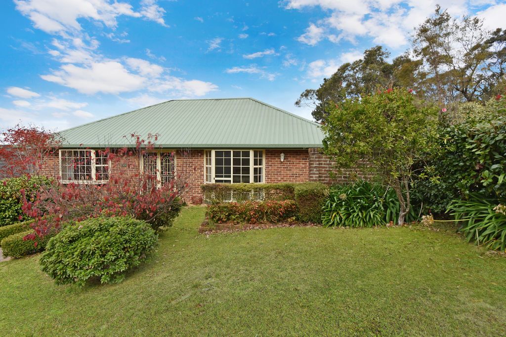 27 Kurrawang Street, Leura NSW 2780, Image 1