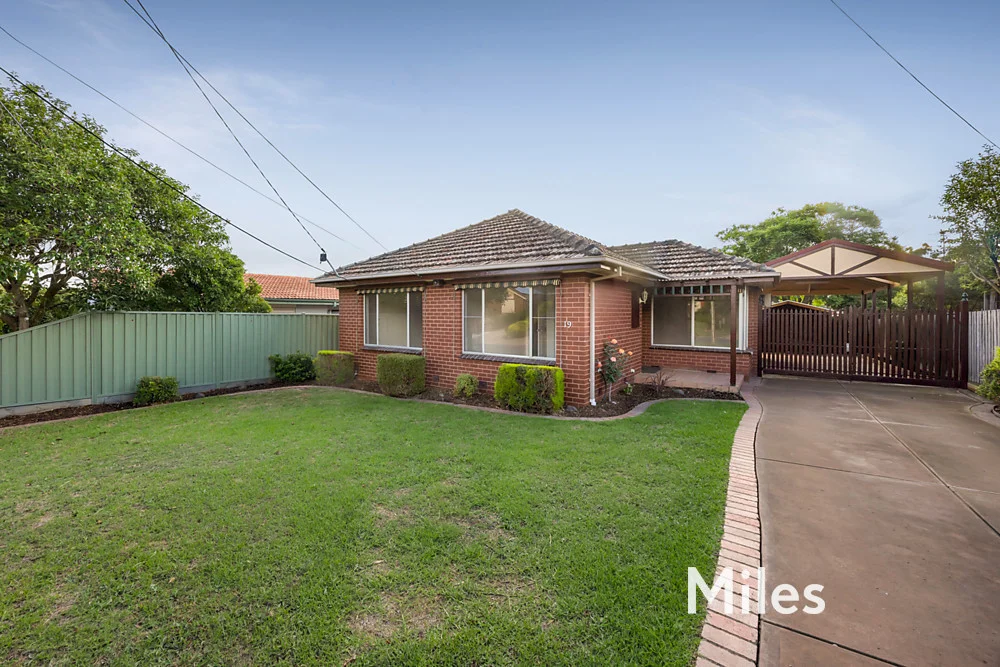 Primary image of 19 Warruga Place, Greensborough VIC 3088