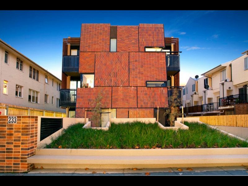 1 bedrooms Apartment / Unit / Flat in 13/233 Dandenong Road WINDSOR VIC, 3181