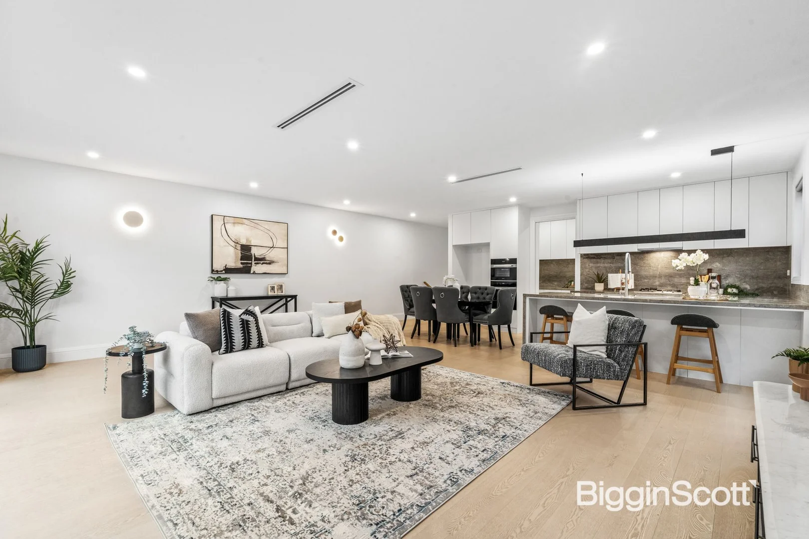 Additional image 2 of 10 Nottingwood Street, Doncaster East VIC 3109