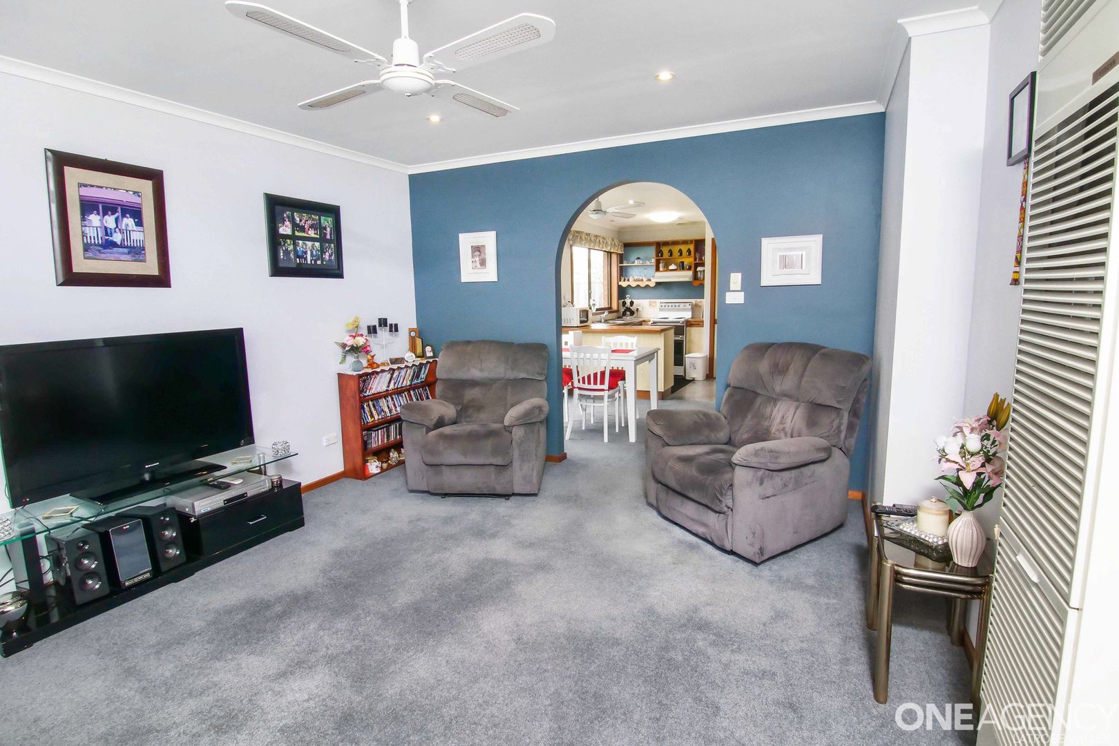 2/1 Baxter Court, Moe VIC 3825, Image 1