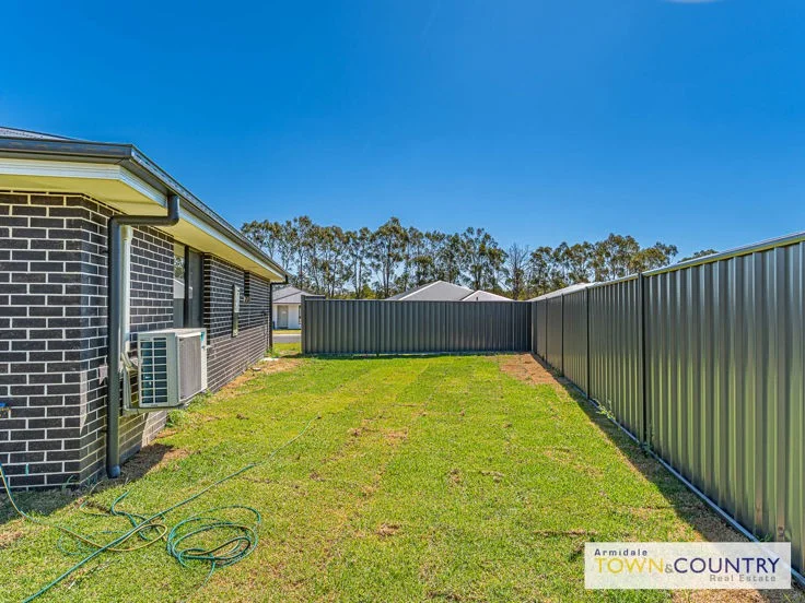 Additional image 10 of 1/17 Sunrise Crescent, Armidale NSW 2350