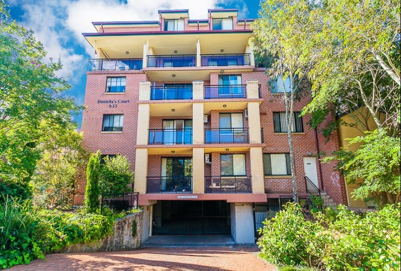 3 bedrooms Apartment / Unit / Flat in 29/9-13 Beresford Road STRATHFIELD NSW, 2135