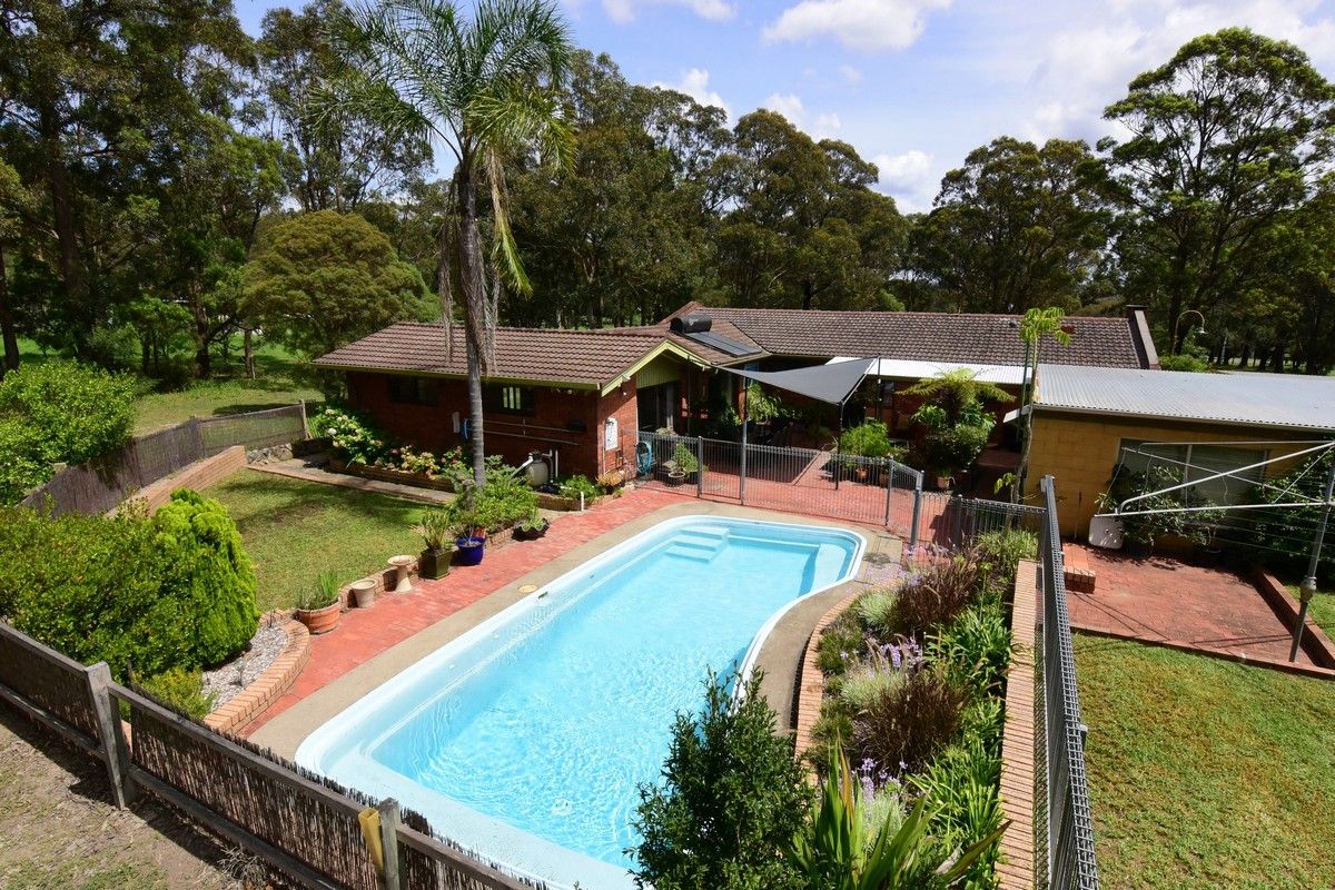 27 Gardner Road, Falls Creek NSW 2540, Image 0